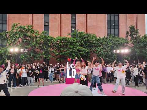 T-POP Random Dance # 3 @ Lazlook X 4EVE - Siam Square【4K 60FPS】