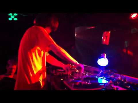 B-Complex @ DNB Rodeo 28.1.2011 - Matrix club - Prague