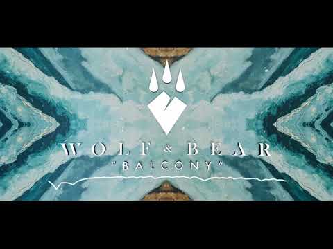 Wolf & Bear - Balcony