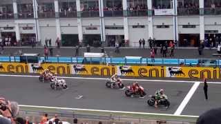 preview picture of video 'SBK magny-cours 2013 - 2°manche départ + podium'
