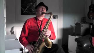 Flamingo Jazz Improvisation on Tenor Sax