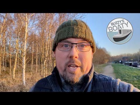 24.  Winter Hits on our Narrowboat, and the Canal Freezes with stunning results.