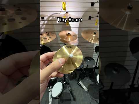 Tiny musical instruments… #aylex #piano #instrument #snare #recorder #violin #bassoon #cajon #djembe