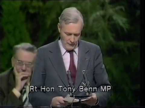 bbc 2 late news  extract 1980
