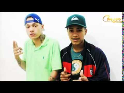 Mc Maõzinha e Mc Pezinho-Atraquei no Baile„
