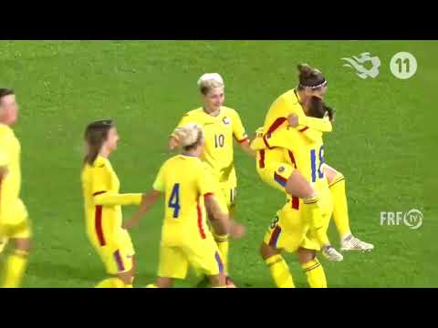 Laura Rus delantera internacional Rumania