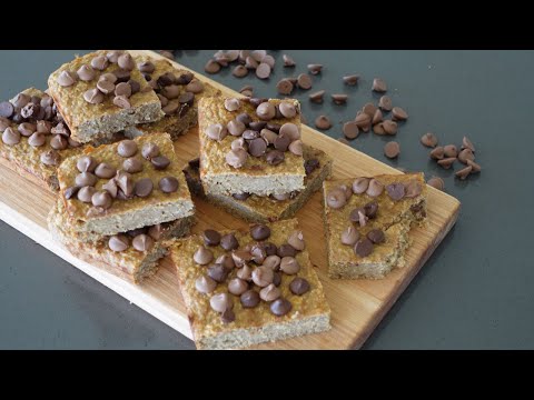 Peanut Butter, Oat and Banana Bars | Dairy and Gluten Free | Quick and Easy Recipe