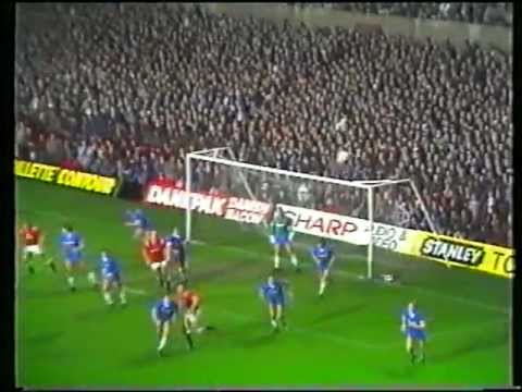 EVERTON 1984-85 SEASON - Manchester United 1 Everton 2 - 30th October 1984
