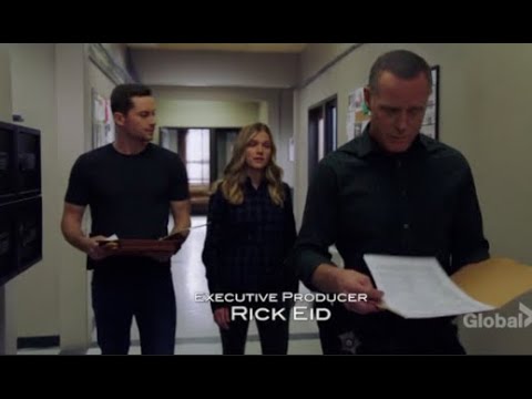 Jay knows somethings up with Hailey and her old partner I Chicago P.D 5.18