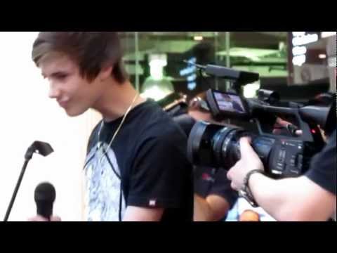 Adorable Joel Goncalves @Westfield Carindale