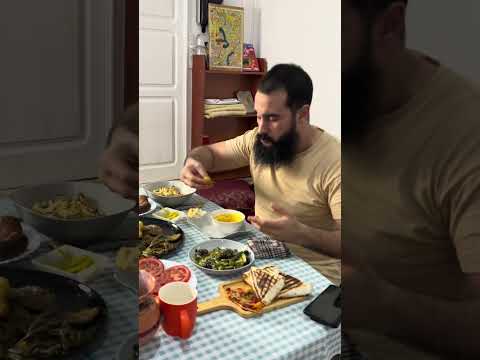 هاذا ما تفعله بي زوجتي قبل كل مغرب #اكسبلور #اقنباسات #حكم #ضحك #كوميدي