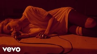 Snoh Aalegra - Bad Things (Stripped)