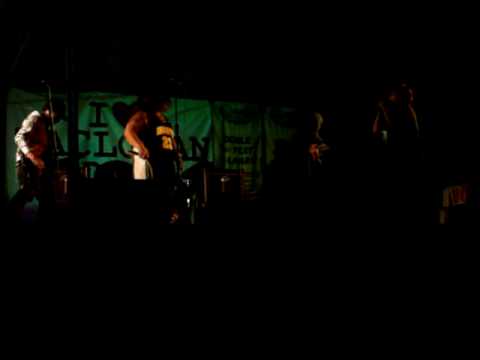 MADCLOWN featuring Carlo (Delirium Process)