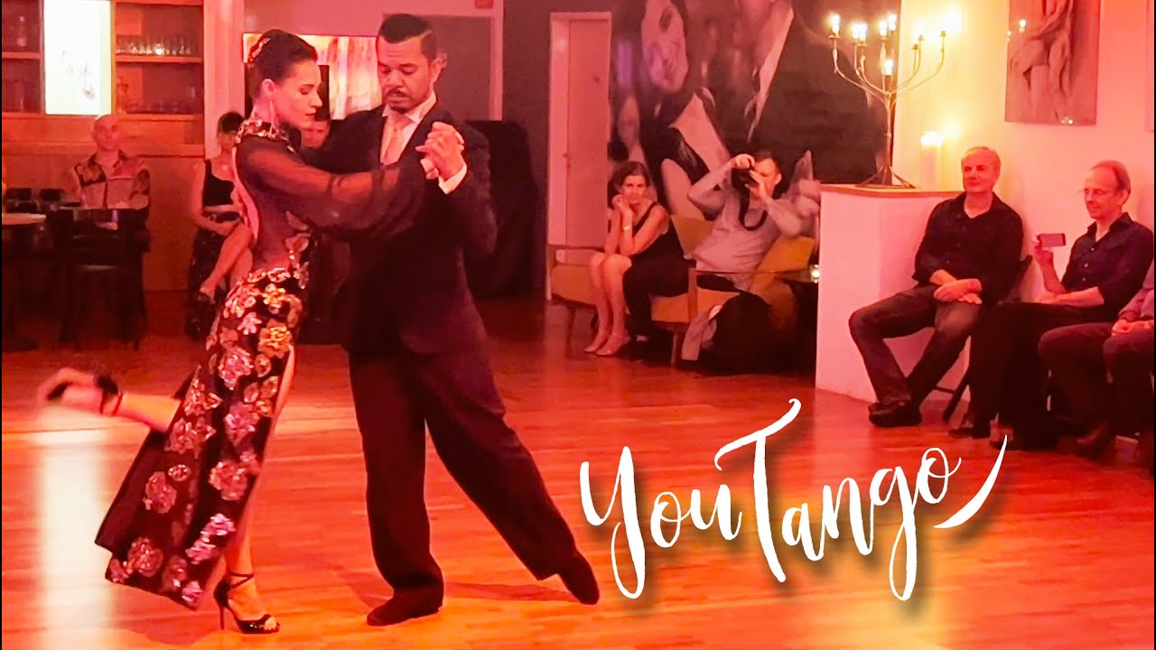 Mirella & Carlos Santos David in Munich - La Vida Me Engañó