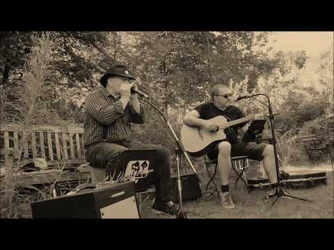 Lange & Berndt in Fallcare's Garden