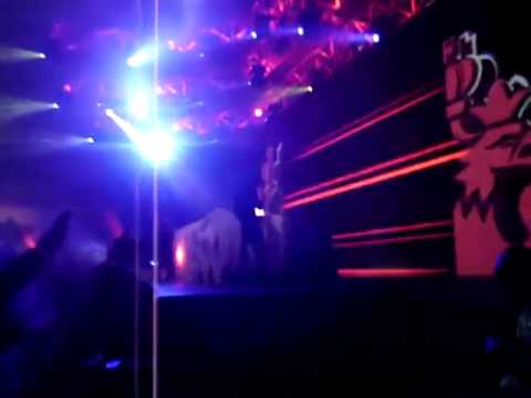 A State Of Trance 500 Jhb MOV00935-Armin . Bjorn Akesson - Painting Pyramids.rv