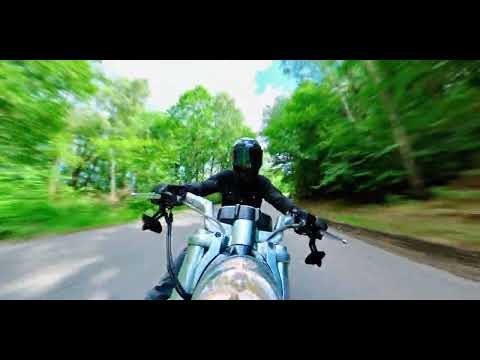 Cruising the City on a Harley V-Rod Muscle | Epic Sunny Day Ride