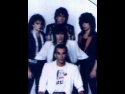 Vavel - Christmas Time  (lyrics below)