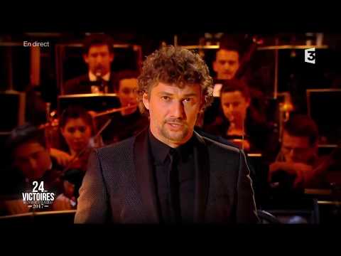 Jonas KAUFMANN chante 'Parla Più Piano' de Nino Rota   Victoires de la Musique Classique