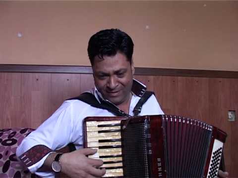 Viorel din Aparatori live 2013 ascultare