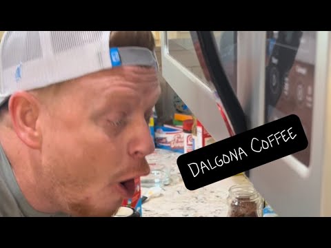 Dalgona Coffee is so AMAZING 🤯