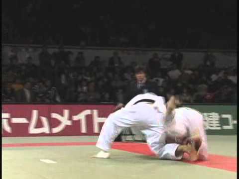 JUDO 2007 Jigoro Kano Cup: Ki-Chun Wang 왕기춘 (KOR) - Francesco Bruyere (ITA)