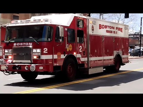 Boston, MA Res2cue responding to a structure fire 🔥 box 1382 4/22/22