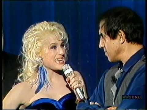 HEATHER PARISI, Celentano, Laurito, Boldi e micheli  IL CAST