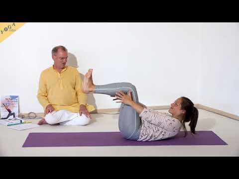 Boot-Haltung auf dem Gesäß - Yoga Asana Lexikon