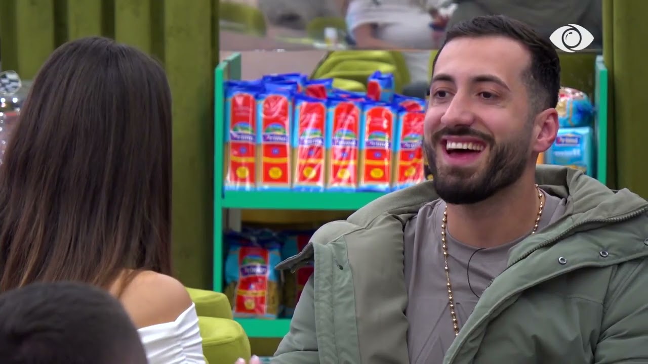 Të duheshin 500 femra për të.../ Aldo bën batuta me Jozin