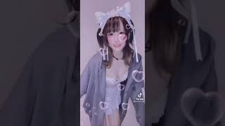 そーゆう服いいよな！！ムラムラするもん