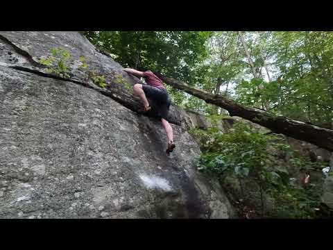 Powerlinez Bouldering - Mantel Impossible V4 - Tristan Gardner