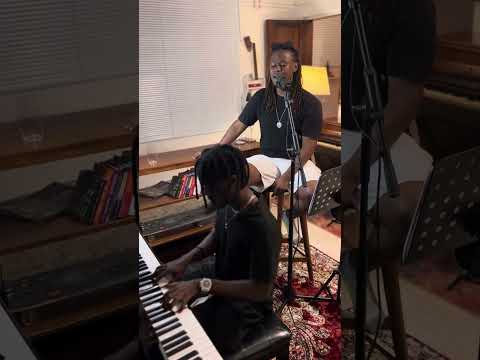 Steven Giraita x Santalover _ Mia Mia (Music lovers)