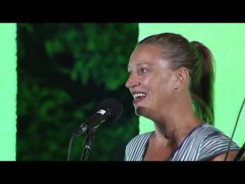 Klapa Uzorita (Sukošan) - Pisala bi knjigu