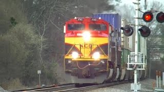 preview picture of video 'Norfolk Southern 220 EB w/ KCS ACe & K5LLA! Austell,Ga 03-11-2015©'