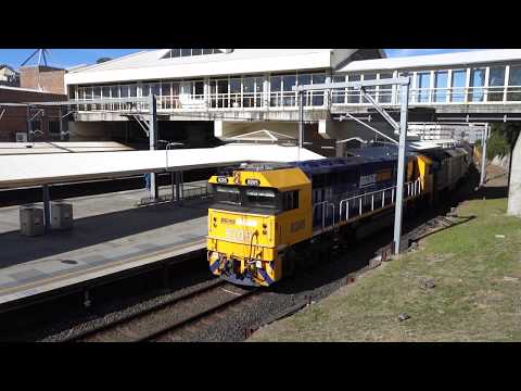 8205 / DL43 / 8134 with Pacific National 3422 - 10/8/17
