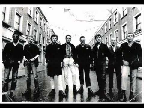 Don't Tell Your Mama lyrics