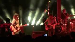 Angus & Julia Stone - For You (Live) - Nuits de Fourvière 2014, Lyon, FR (2014/07/04)