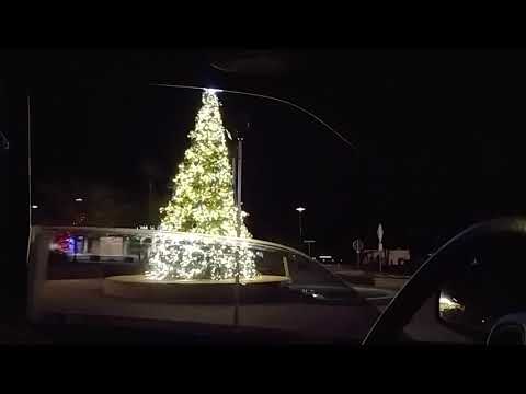 Christmas drive down Avenue of the fountains, Fountain Hills Az ( Dec 2019)