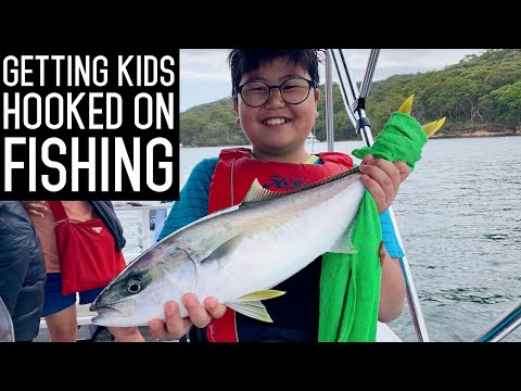 Friendly fishing comp for kids (Eng Sub)