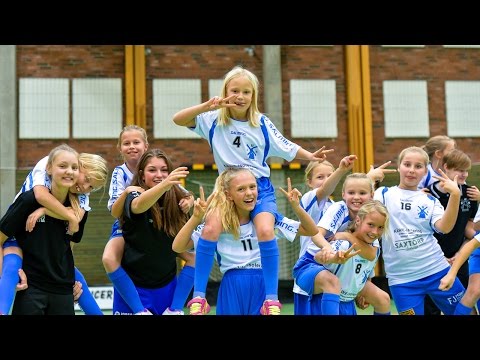 Lagfoto och Zumba med Häljarps SK F10 2016-11-29