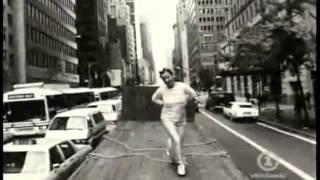 Bjork - Big Time Sensuality (MUSIC VIDEO)