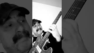 Johnny Winter Lickology #11 - You're Humbuggin' Me#eugeniomirti #guitar #johnnywinter #blues #riff