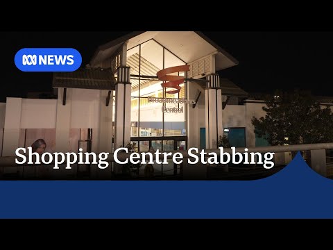 Melbourne shopping centre stabbing left man in critical condition | ABC NEWS