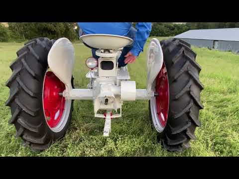 1950 Intl Farmall C Demonstrator Vintage Tractor Restoration | Matthew E. 2021 Delo TRC Entry