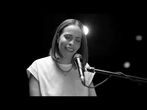 Soy Feliz | Jennifer Salinas (Oficial)