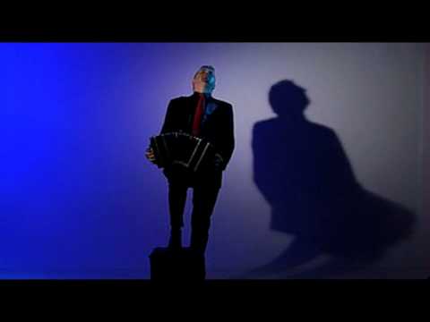 ATHOS BASSISSI "La cumparsita"