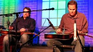 Mike Auldridge Tribute 2013 - The Birchmere, video 06 - "Silver Threads Among the Gold"