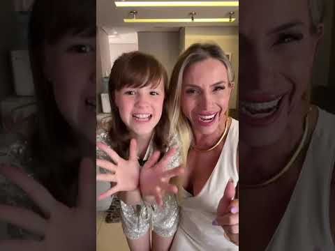 PROGRAMA A VALENTINA POD!!! A MÃE DEIXA. ESTREIA AS 15 HORAS. ESTREVISTAS, DICAS E CURIOSIDADES.