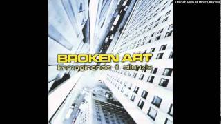 Broken art - Io
